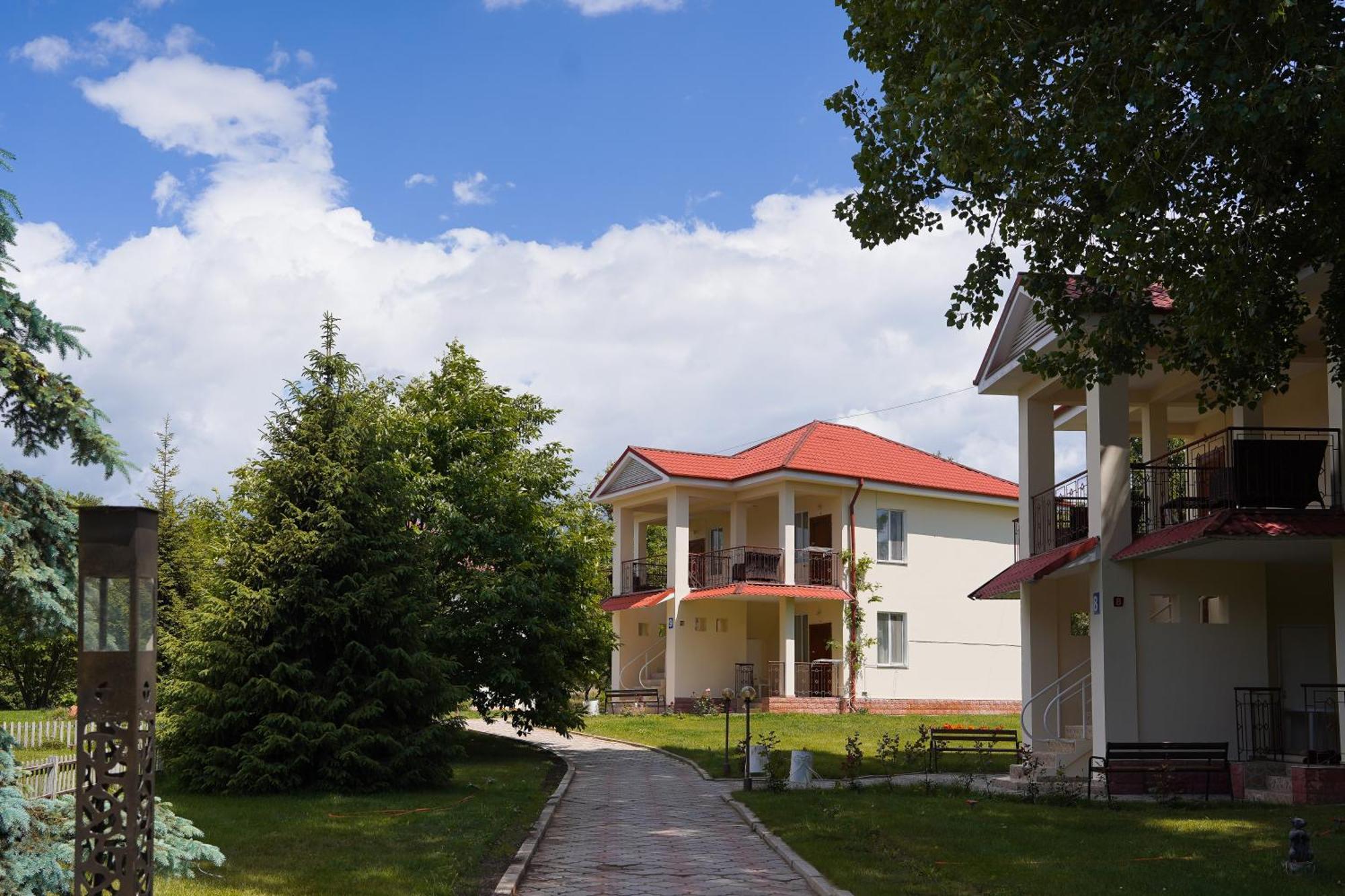 Talisman Village Hotel Bosteri Bagian luar foto