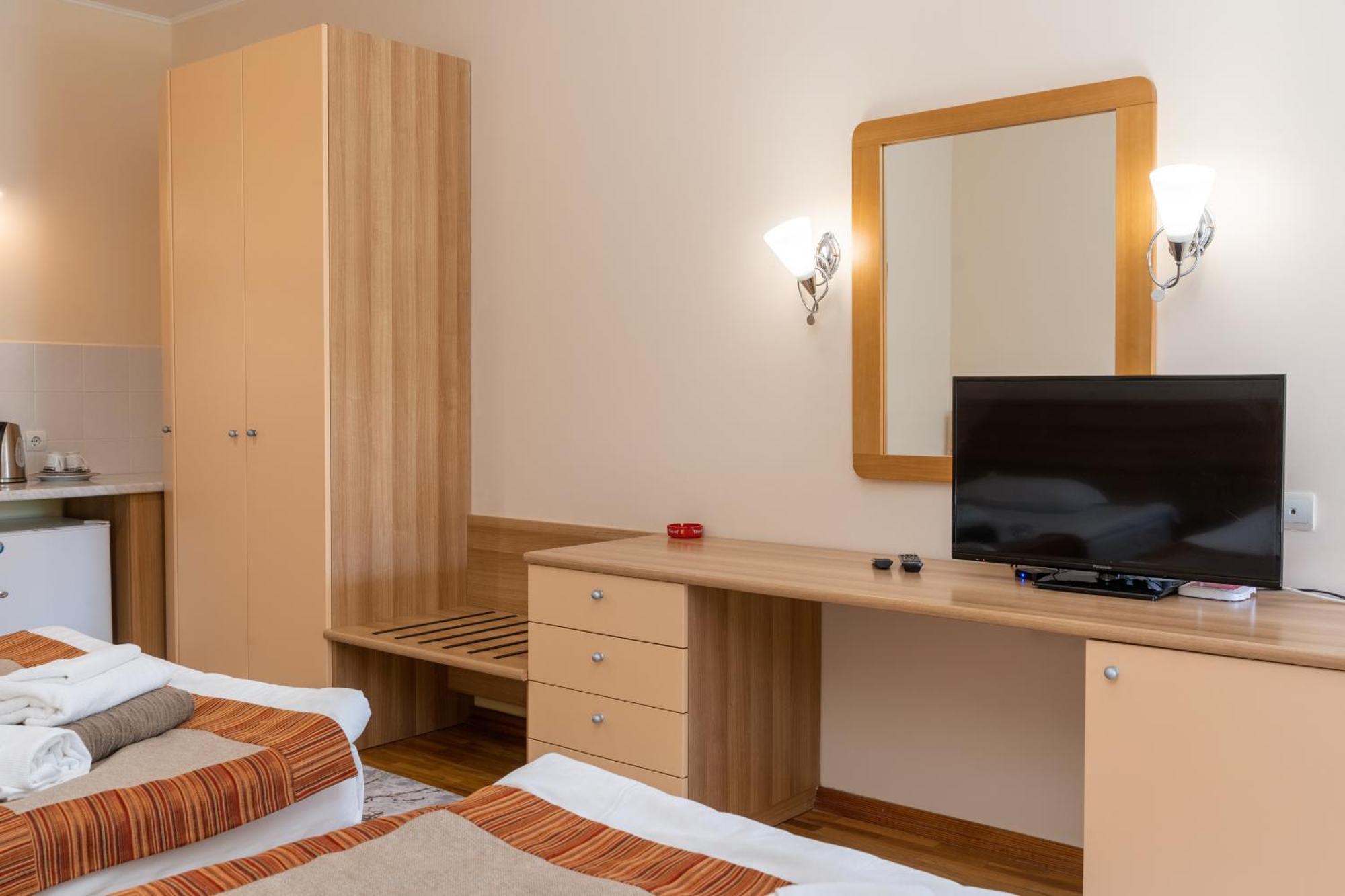 Talisman Village Hotel Bosteri Bagian luar foto