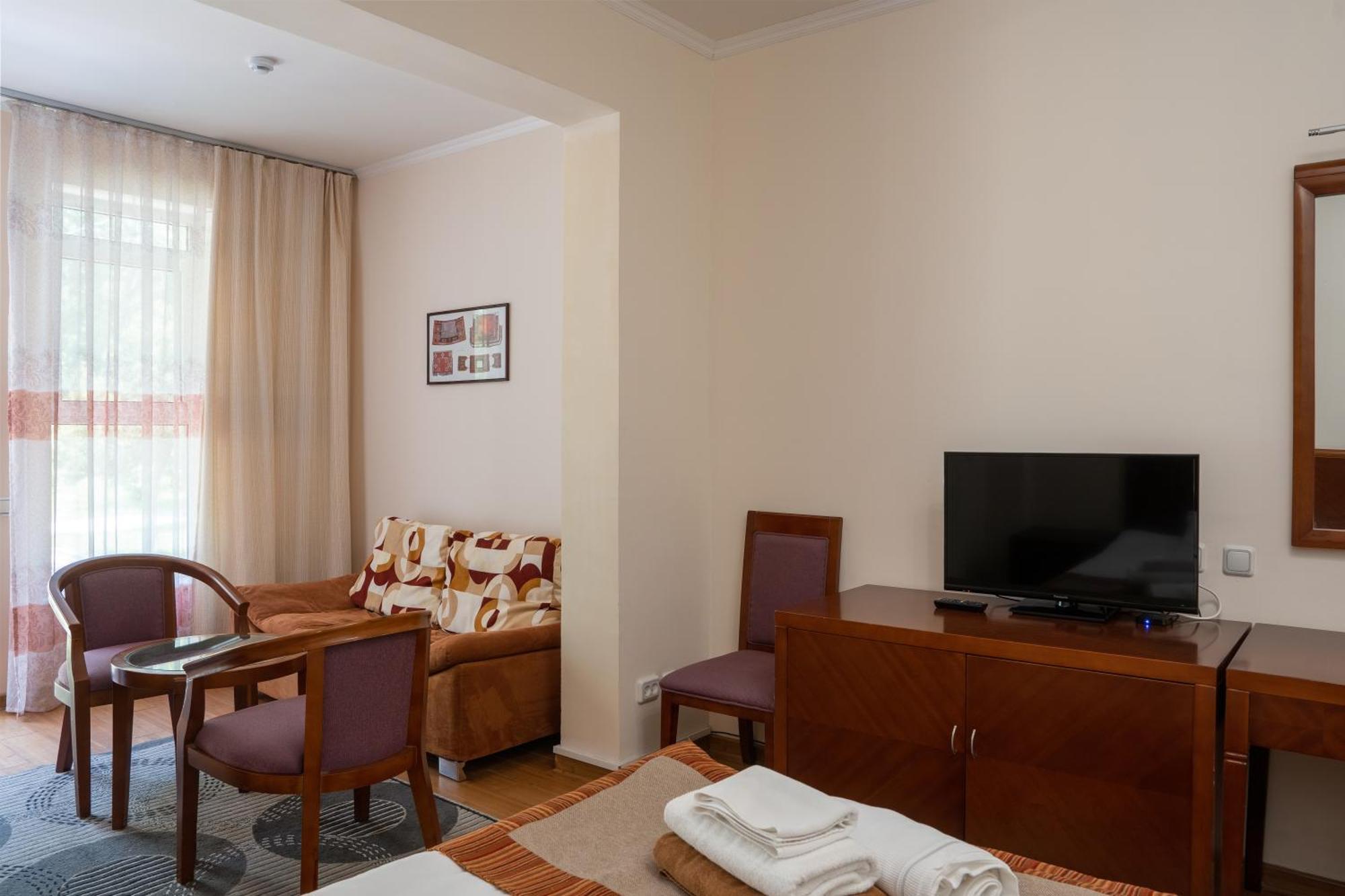 Talisman Village Hotel Bosteri Bagian luar foto